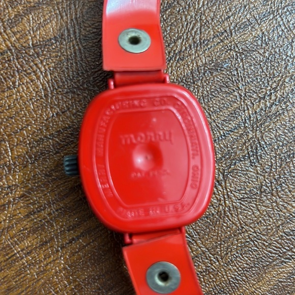 Vintage Mary Manufacturing company teeter totter Childs wrist watch - Picture 6 of 6